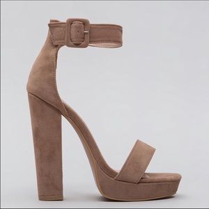go jane chuncky heels